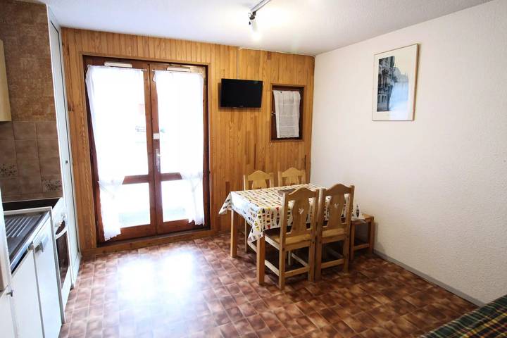 Appartement entier, Cha005 : Appartement 4  personnes dans le village de Lanslevillard in Lanslevillard, Région de Saint-Jean-de-Maurienne