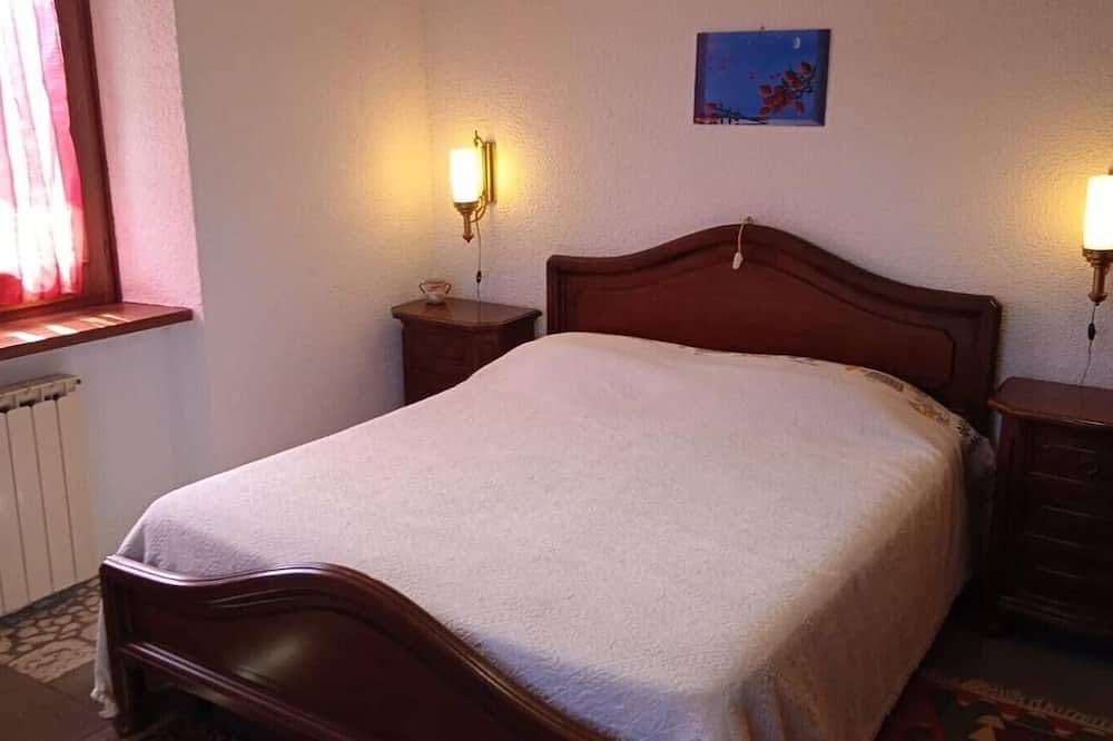 Ferienhaus 'La Pennica B&B' mit Bergblick, privater Terrasse und Wlan in Pontremoli, Val di Magra