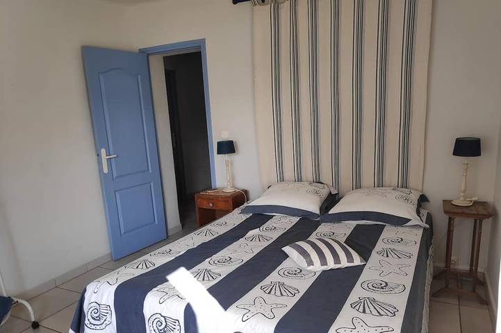 Fantastische Villa komplett mit großer Terrasse am Strand überarbeitet in Palavas-les-Flots, Mittelmeerküste (Frankreich)