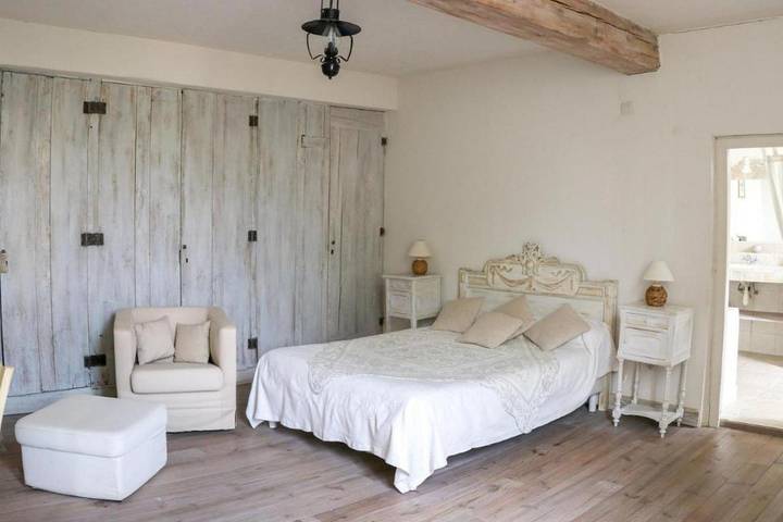 Location de vacances pour 4 personnes, avec piscine ainsi que jardin et terrasse à Dun (toponyme) - 3