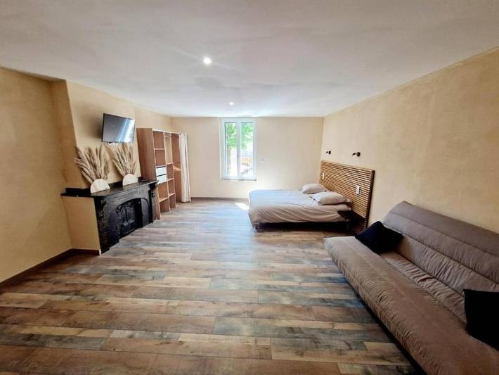 Location de vacances pour 4 personnes, avec jardin et piscine à Saint-Chinian - 2