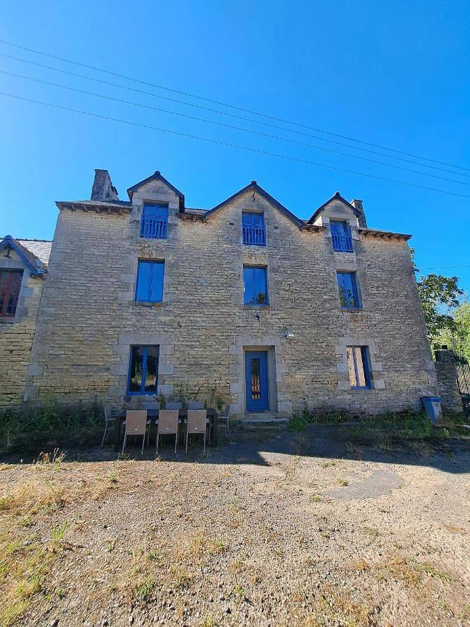 Location de vacances pour 14 personnes, avec terrasse, animaux acceptés à Tréfumel