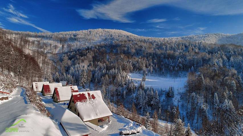 Apartament wakacyjny dla 7 osób, z widok i basen oraz sauna i ogród, zwierzęta dozwolone w Rzyki