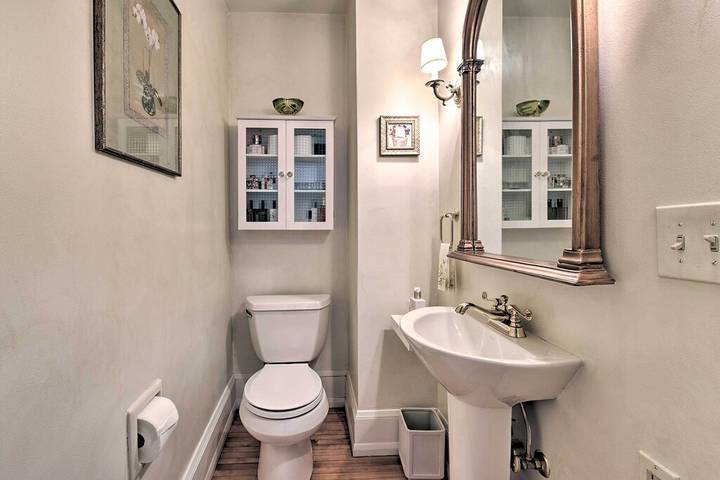 Vacation rental for 10 people, with yard in Twin Cities