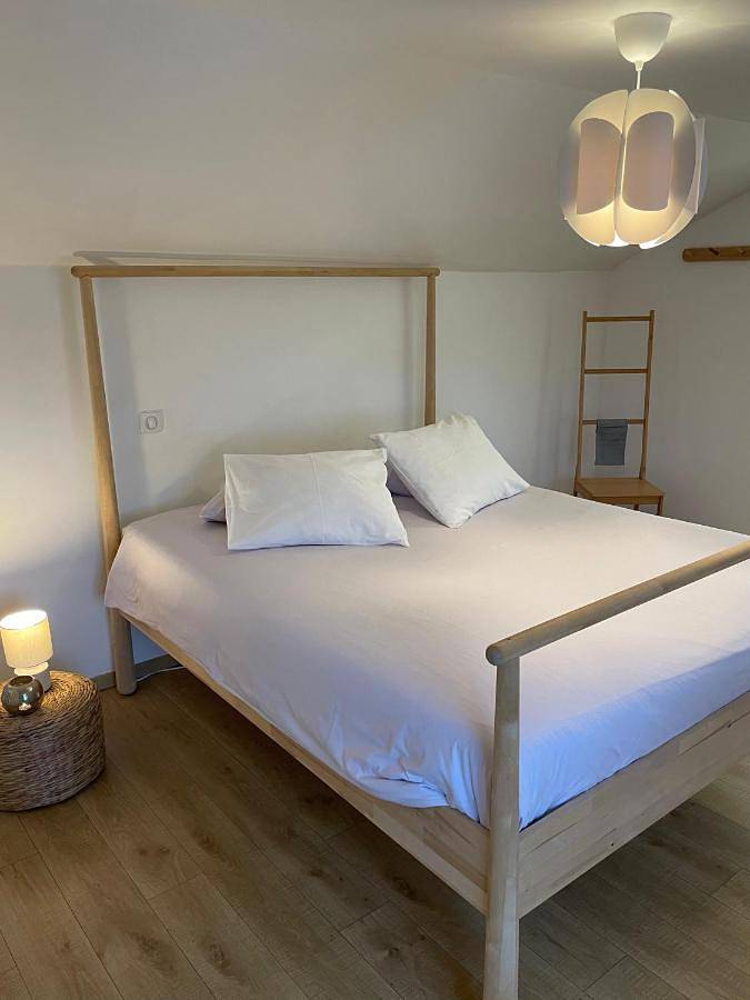 Gîte pour 4 personnes, avec jacuzzi et terrasse, animaux acceptés à Herve - 3