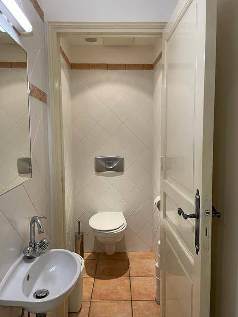 Appartement de vacances entier, 1 Bed Flat - Sleeps 4 - Balcony - Wifi in Prague, Bohême centrale