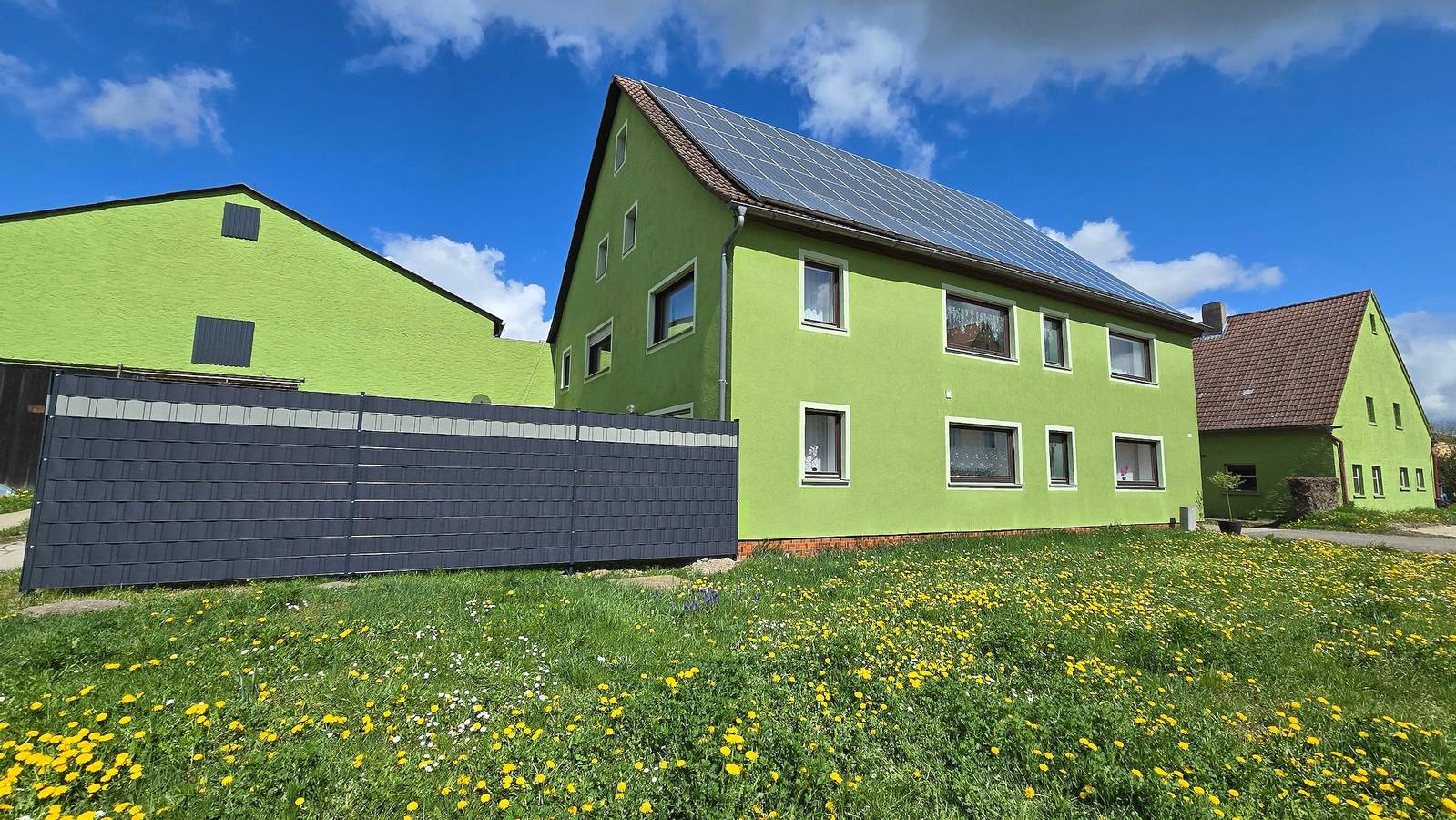 Monteur & Ferienapartment Leidenberger - Monteurzimmer mit 5 Einzelbetten in Colmberg, Romantische Straße