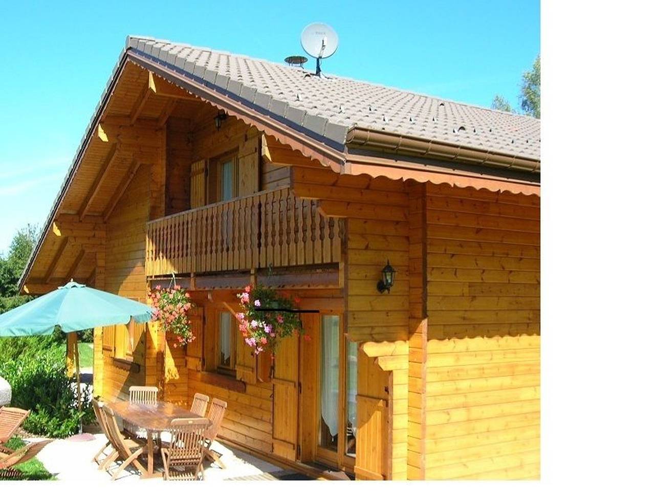 Chalet chaleureux avec sauna, terrain, terrasse et babyfoot à Saint-Nabord in Saint-Nabord, Région d'Épinal