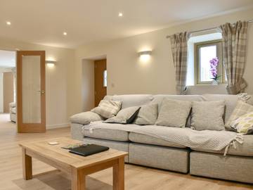 Glamping for 6 People in Devon, South West England, Photo 4