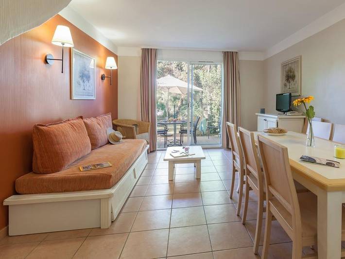 Camping für 8 Personen in Giens - 2