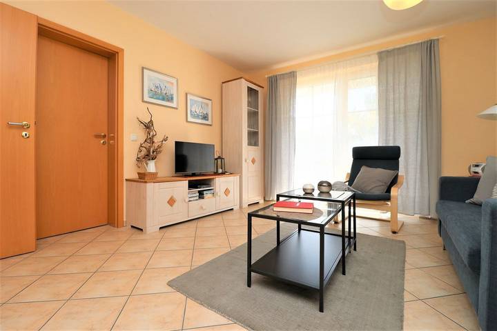 Ferienwohnung für 3 Personen, mit Terrasse in Wustrow, Fischland - Darß - Zingst