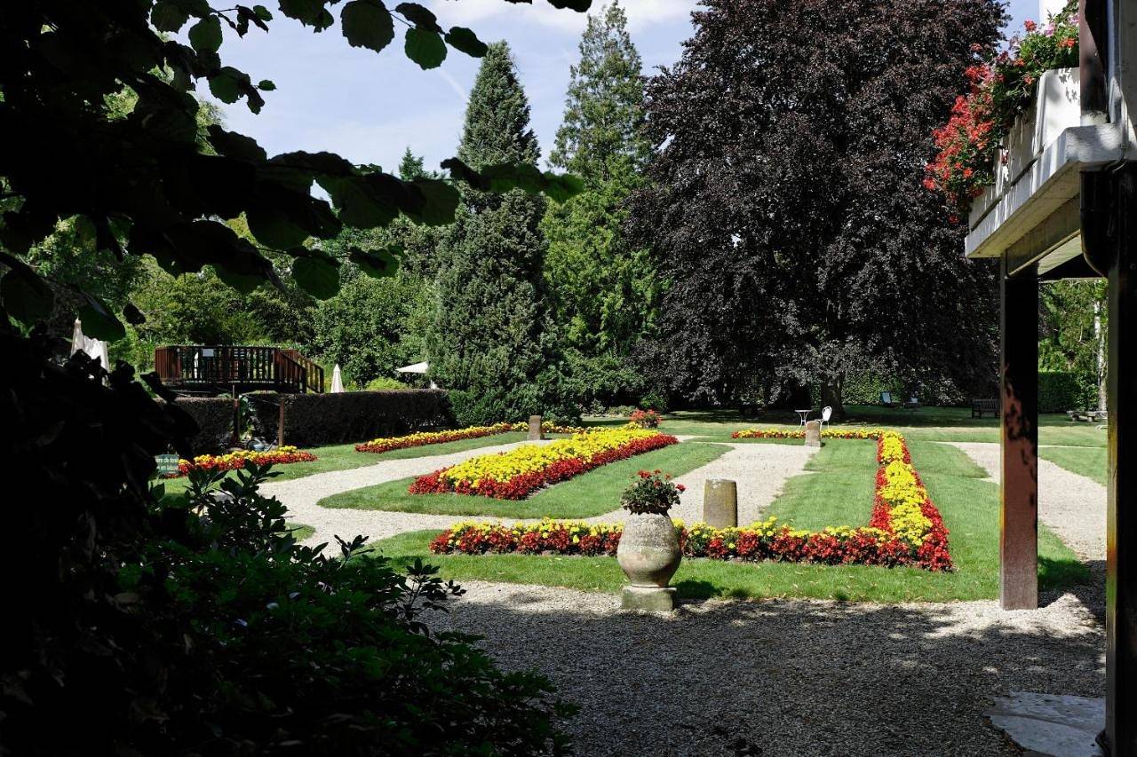 Hôtellerie Du Bas-Bréau in Barbizon, Parc naturel régional du Gâtinais français