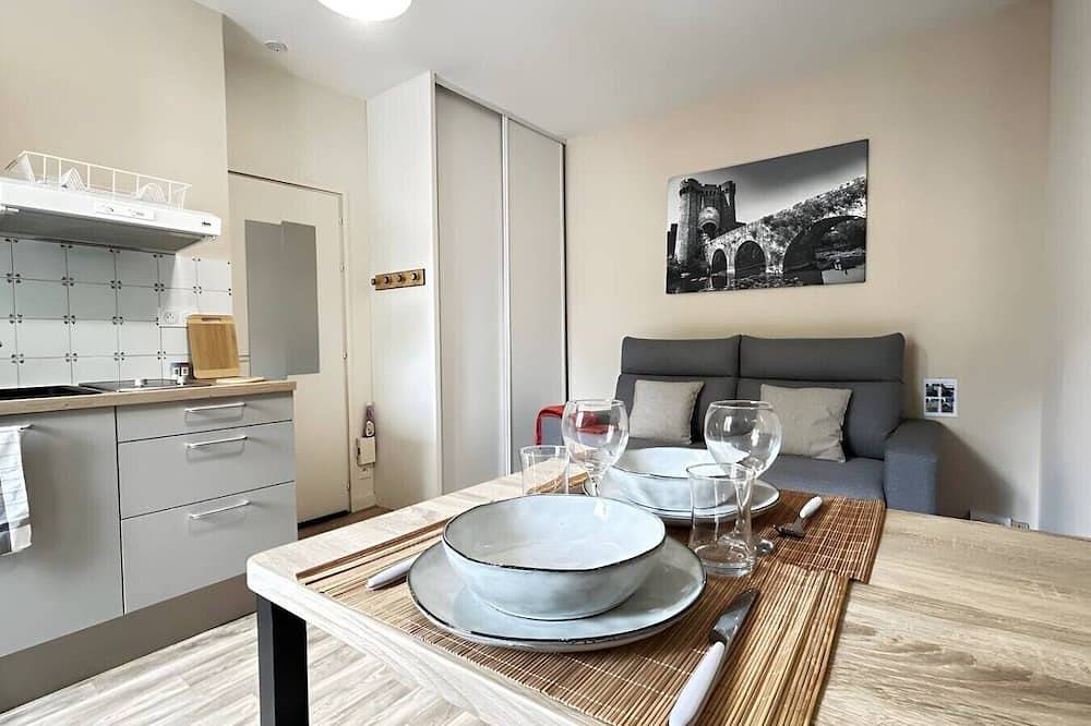 Apartamento entero, Studio Parthenay - Between the train station and the Palais des Congrès in Parthenay, Deux-Sèvres