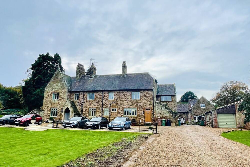 Entire apartment, Apartment 1, The Old Vicarage in Old Hunstanton, Norfolk Coast