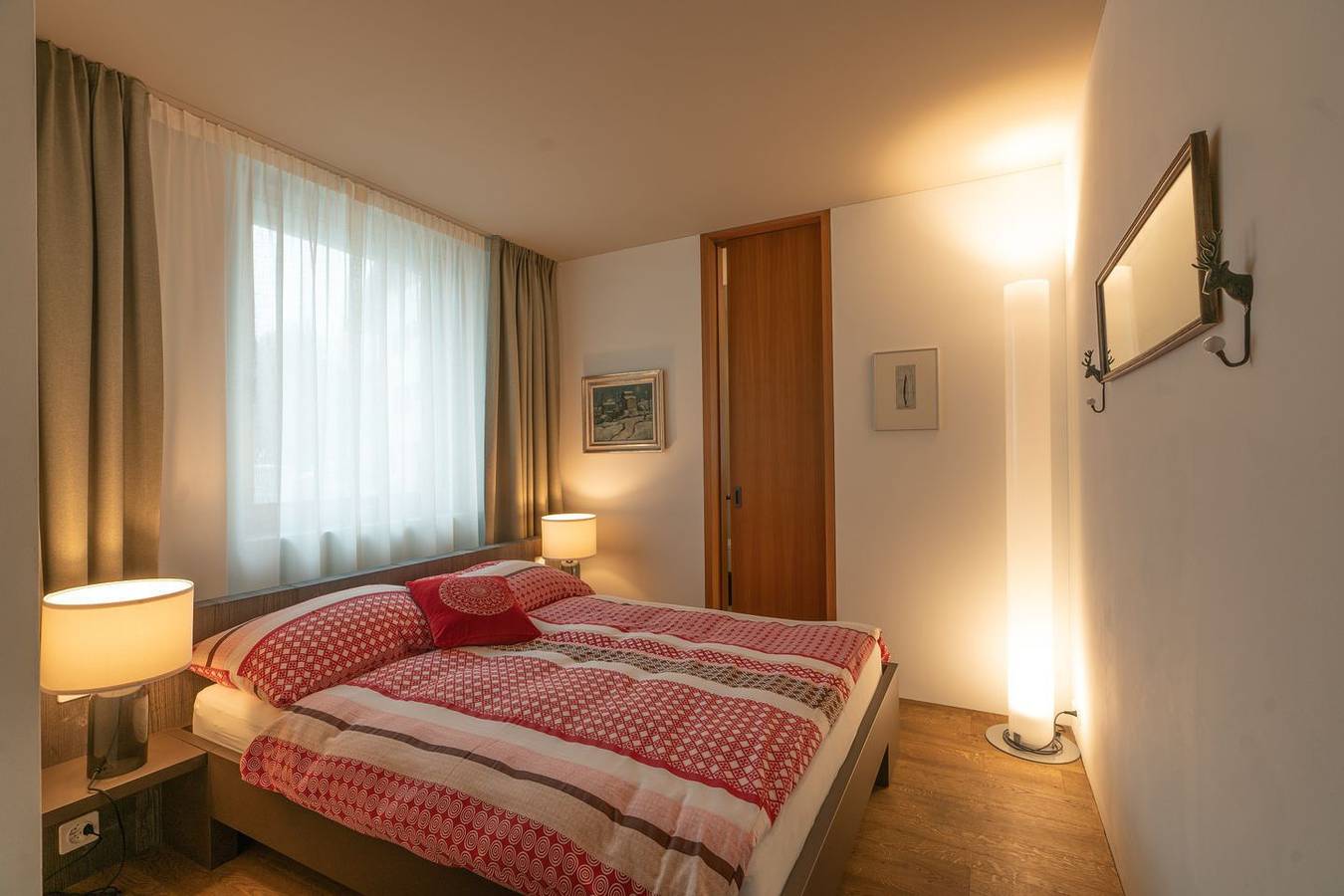 Ganze Wohnung, Chesa Piol – Stilvolle Wohnung mit Wellness & Panorama in Bregaglia, Sankt Moritz