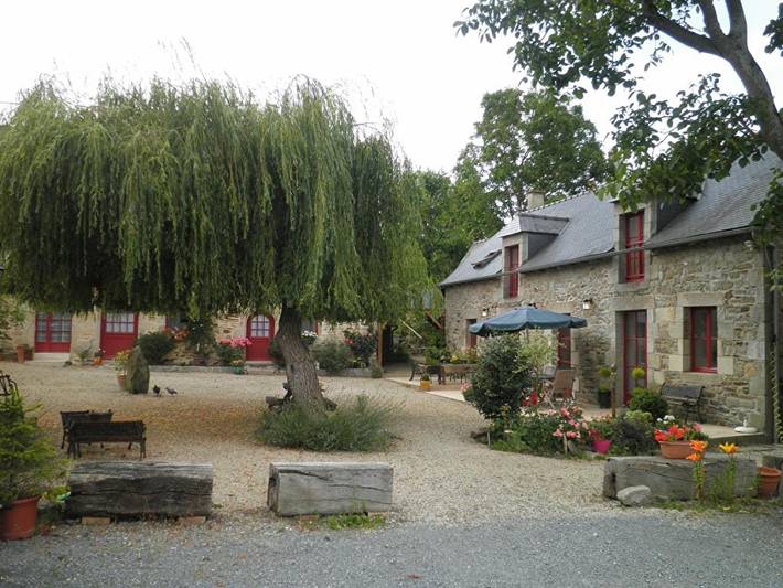 Cottage pour 2 personnes, avec jardin à Trévron