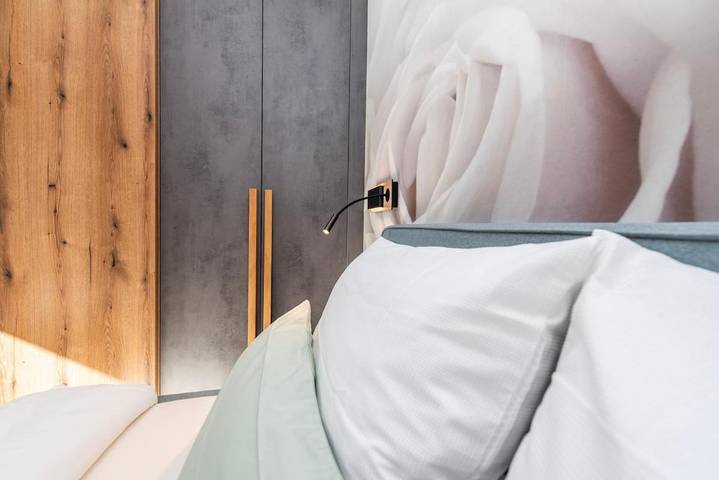 Ferienwohnung für 2 Personen, mit Balkon und Whirlpool sowie Garten und Sauna in Prutz