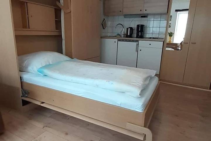 Apartamento entero, 1-room apartment (1) with laundry service included - Ferienwohnung Henck in Lübeck (Ciudad), Lübeck