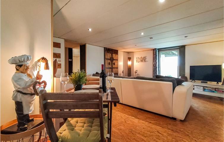 Location de vacances pour 4 personnes, avec sauna ainsi que jardin et terrasse, animaux acceptés dans Grandhan - 2