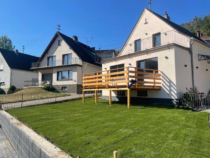Ferienwohnung für 4 Personen, mit Balkon und Terrasse sowie Garten und Ausblick in Ahrbrück - 2