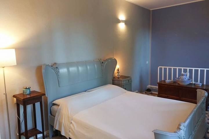 Appartamento intero, Acquazzurra, luxury duplex, pool, parking space, free Wifi, By Guestaly in Lesa, Lago Maggiore (Piemonte)