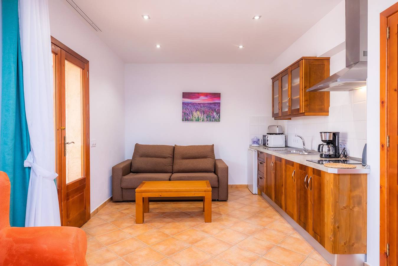 Apartamento entero, Apartamento 'S Hort Can Capità Familiar Terraza 4' cerca del mar con piscina compartida y Wi-Fi in Ariany, Interior de Mallorca