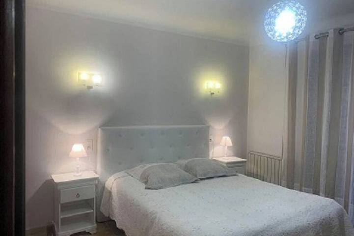 Location de vacances pour 7 personnes, avec jardin ainsi que terrasse et piscine à Cabasse - 2