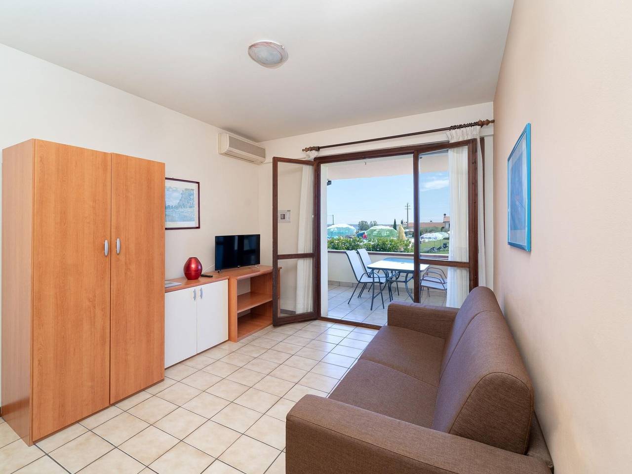 Ganze Wohnung, Residence Primera, Moniga del Garda in Moniga del Garda, Gardasee-Berge