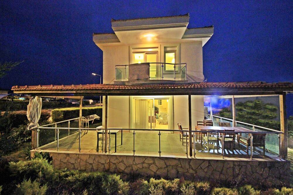 Family Friend Villa Pool 3b 1 Alacati Cesme in Izmir Province