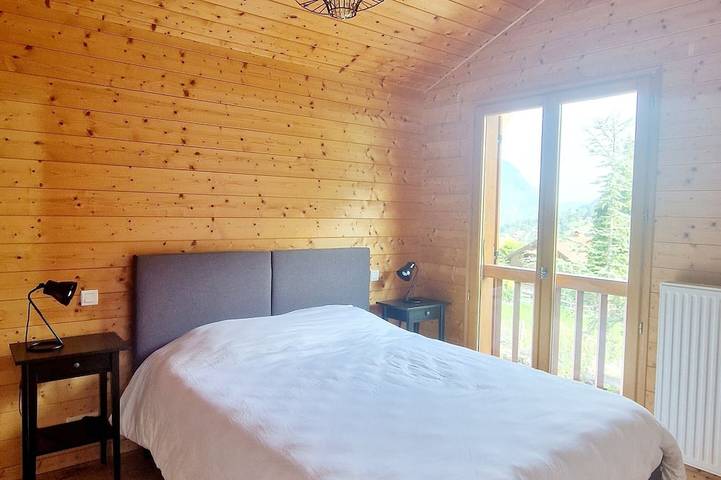 Gîte pour 10 personnes, avec jardin dans Glières-Val-de-Borne - 2