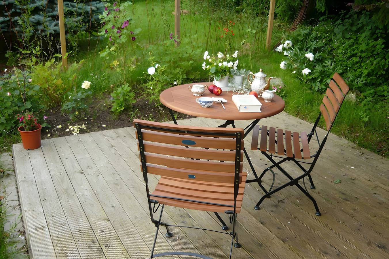 Ganze Wohnung, Apartment „Willkommen in unserer Oase der Ruhe“ mit privater Terrasse, Garten & Wlan in Winterstetten, Leutkirch im Allgäu