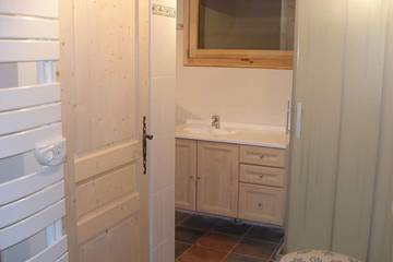 Chalet pour 5 Personnes dans Verrières-de-Joux, Jura Francais, Photo 4