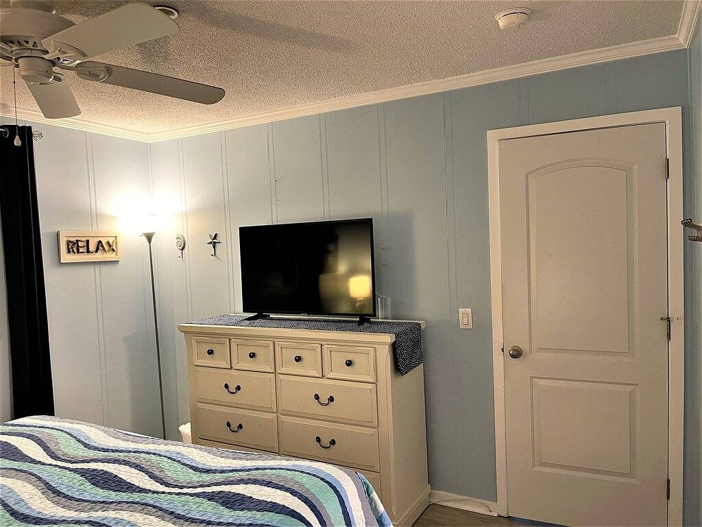 Ganze Wohnung, Hilton Head Beach Villa: Ocean Views, Steps2Sand & Largest Island Pool in Beaufort County