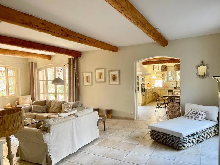 Location de vacances pour 6 personnes, avec piscine ainsi que jardin et vue à Cabrières-d'Avignon - 4