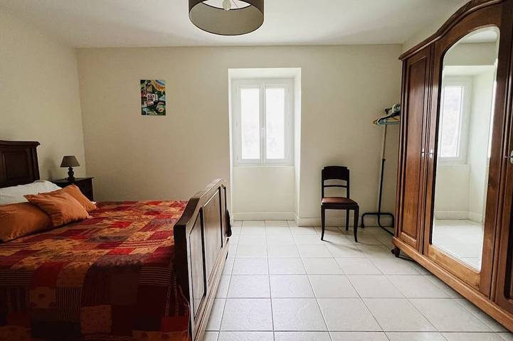 Location de vacances pour 6 personnes, avec jardin à Louhossoa - 4