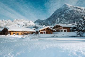 Hütte für 2 Personen, mit Seeblick und Garten sowie Sauna, kinderfreundlich im Oberallgäu
