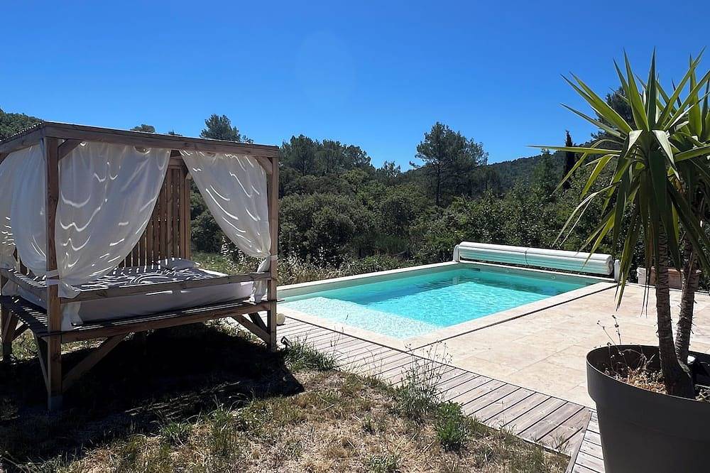 Villa Nilet in the heart of Provence in the Var in Saint-Maximin-la-Sainte-Baume, Brignoles region