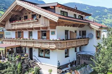 Ferienwohnung für 6 Personen, mit Garten in Ramsberg