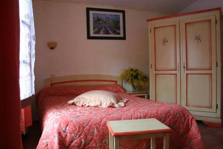 Hôtel pour 2 personnes, avec jardin et terrasse, animaux acceptés