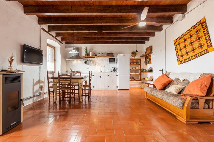 Casa rural para 6 personas, con jardín, Se admiten mascotas en Alt Penedès - 4