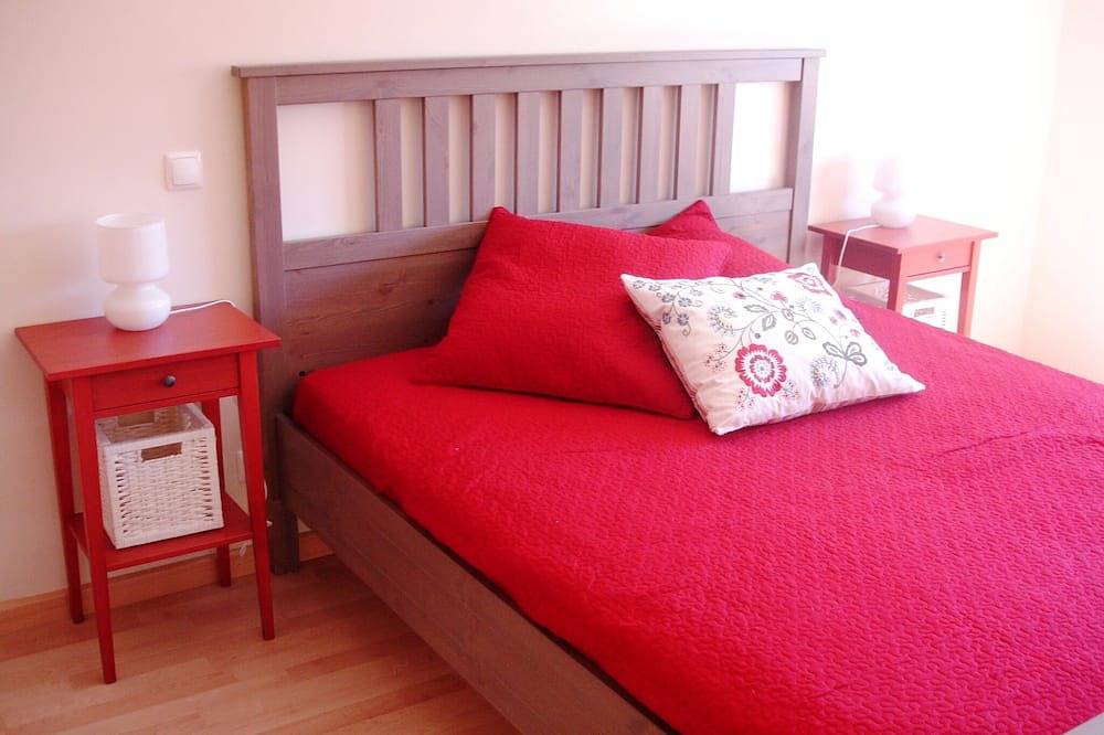 Apartamento entero, Magnificent 1-bedr. apartment, wi-fi, pool, garden, near beach and golf - Galé, Albufeira in Albufeira, Distrito de Faro