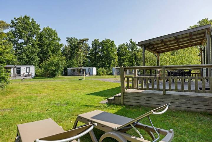 Camping für 6 Personen, mit Balkon/Terrasse und Terrasse in Friesland - 2