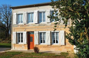 Location de vacances pour 8 personnes, avec vue et jardin, adapté aux familles à Rarécourt