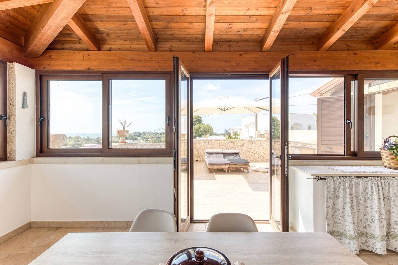 Villa 'L'attico' con vistas al mar, terraza privada y Wi-Fi in Leuca, Castrignano del Capo