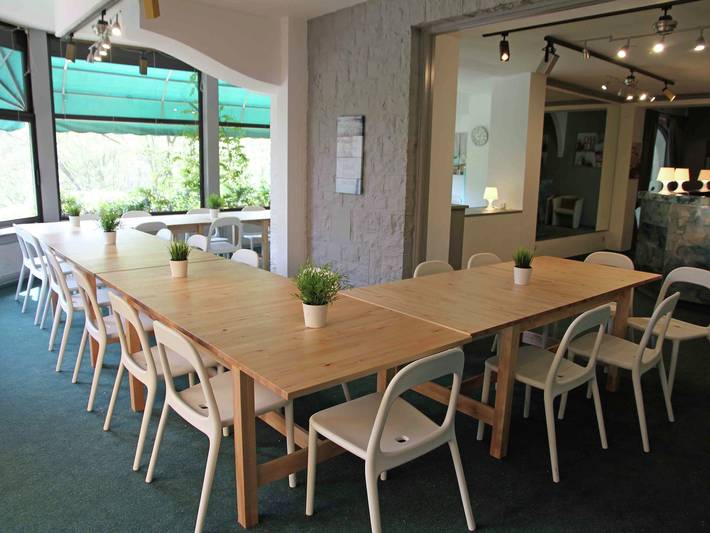 Location de vacances pour 36 personnes, avec terrasse à La Roche-en-Ardenne - 2