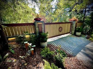 Holiday Home for 13 People in Oregon Coast, Oregon, Photo 1
