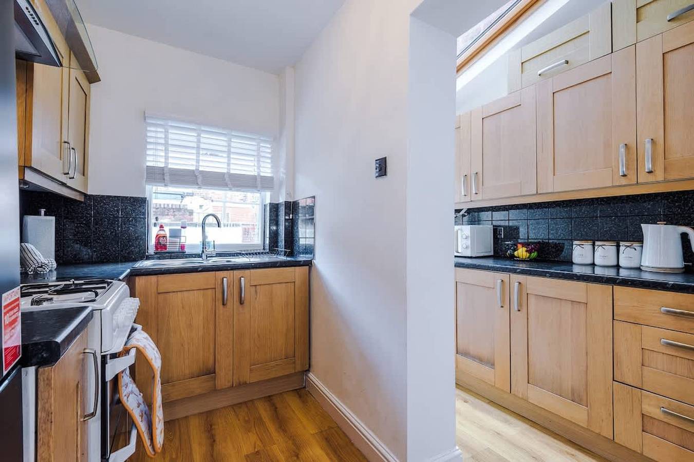 New  Spacious   Stylish home  City centre  Sleep 4 in Chester, Cheshire West and Chester
