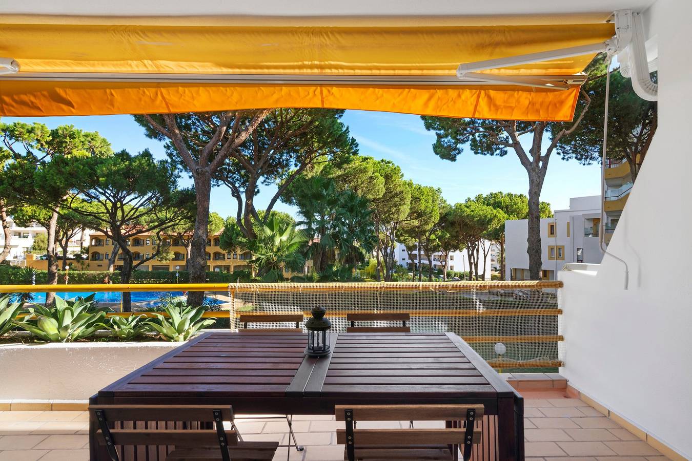 Geheel appartement, Appartement 'Sol Nascente 2' met Privézwembad, Gedeeld Terras en Wi-Fi in Vilamoura, Quarteira