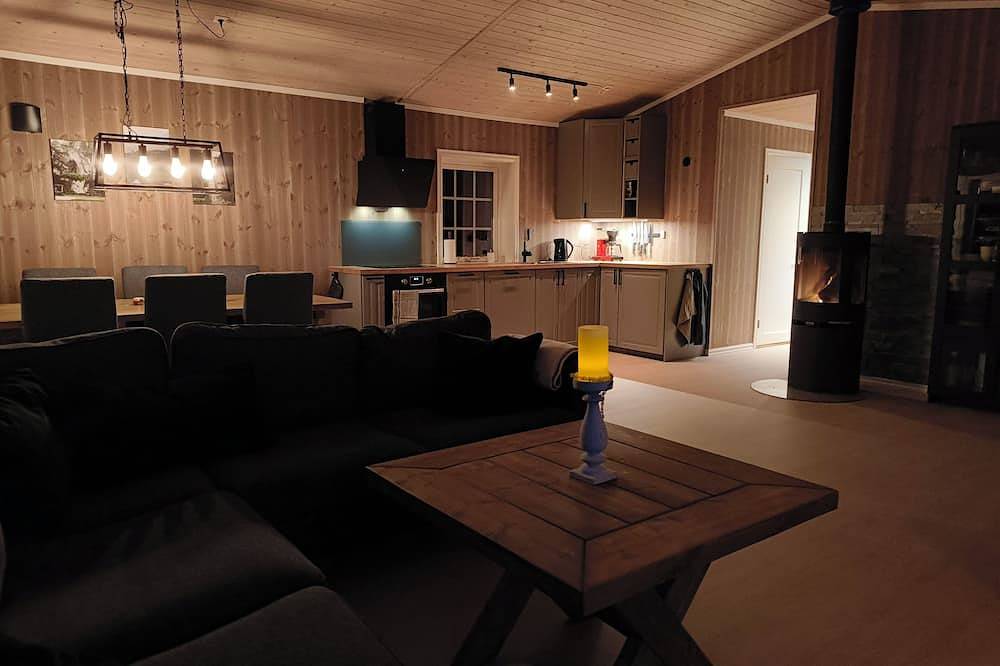 Cabin 23, bed linen included. Close to Kvitfjell and Hunderfossen! in Fåvang, Ringebu