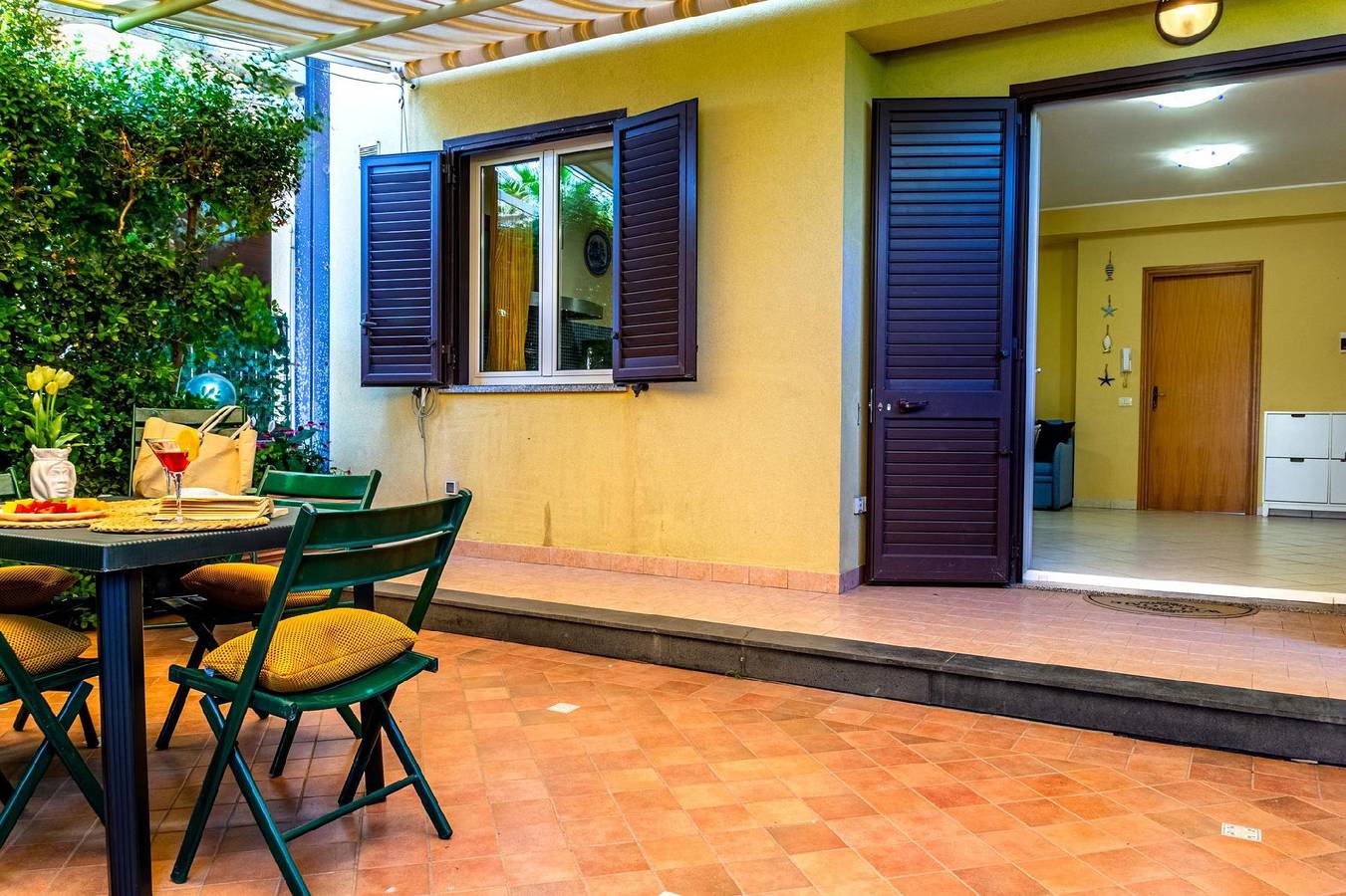 Appartement de vacances entier, Flat by the sea 'La Sera di Giò in Fondachello, Province de Catania